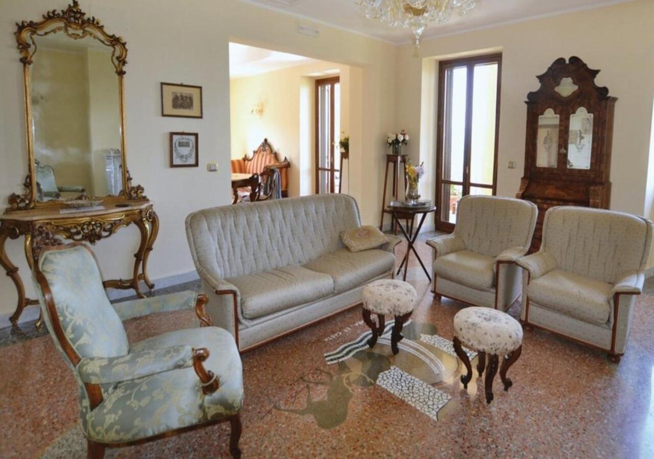 Agriturismo Villa Val D'Olivi Capodacqua  Exterior foto